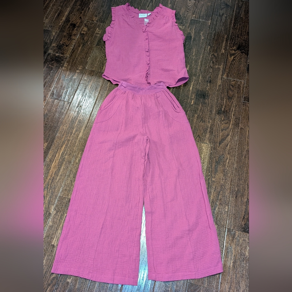 NWOT Lacey Chabert 100% Cotton Coordinated Set Tank Top and Pants in Magenta